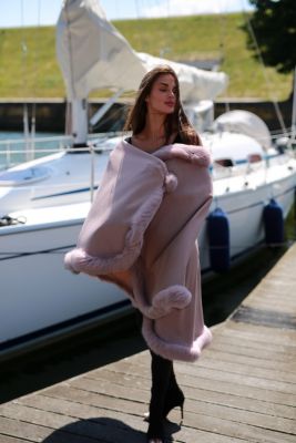Wool and cashmere poncho dusty rose with dusty rose fox