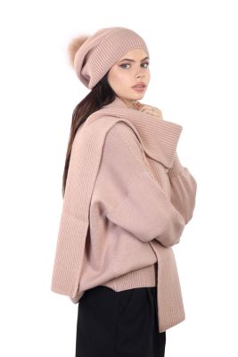 100% merino wool hat extended with a fur pompom (beige)