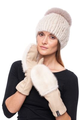 Knitted hat with mink/fox  (bigger size)