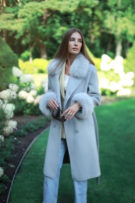 Wool and cashmere coat with fox fur collar and cuff in azure
