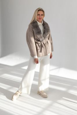 Wool and cashmere short jacket with mink fur collar in brown