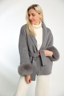 Wool and cashmere jacket with a belt, sleeves with fox fur edging in grey