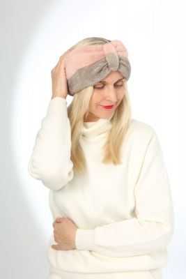 Stylish Turban-type mink fur headband in grey/pink