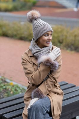 Set of wool and cashmere hat, scarf and gloves in beige