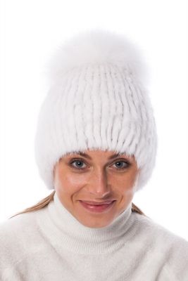 Knitted hat with mink/fox white (bigger size)