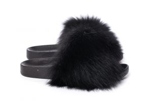 Slippers with fox fur black