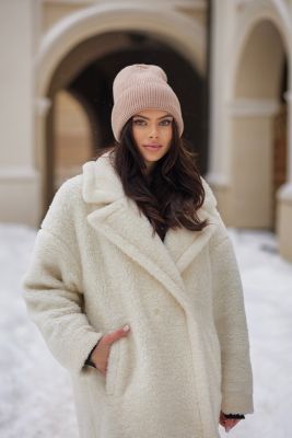 100% merino wool hat with flap (beige)