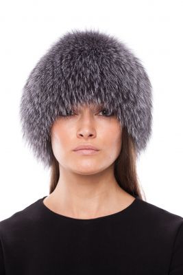 Knitted fox fur hat in silver frost