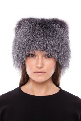 Knitted fox fur hat “Kitty” in blue silver frost