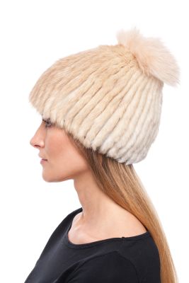 Knitted hat with mink/fox (pearl/beige)