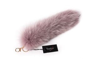 Pendant fox fur tail in dusty rose