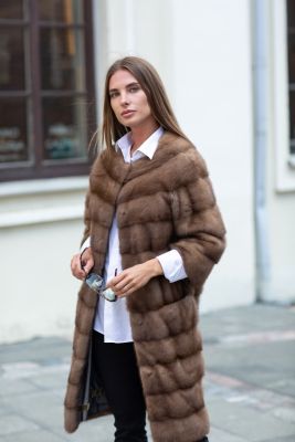 Mink fur coat (natural brown)
