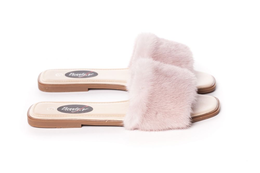 Furry Slippers, Blush Pink / M