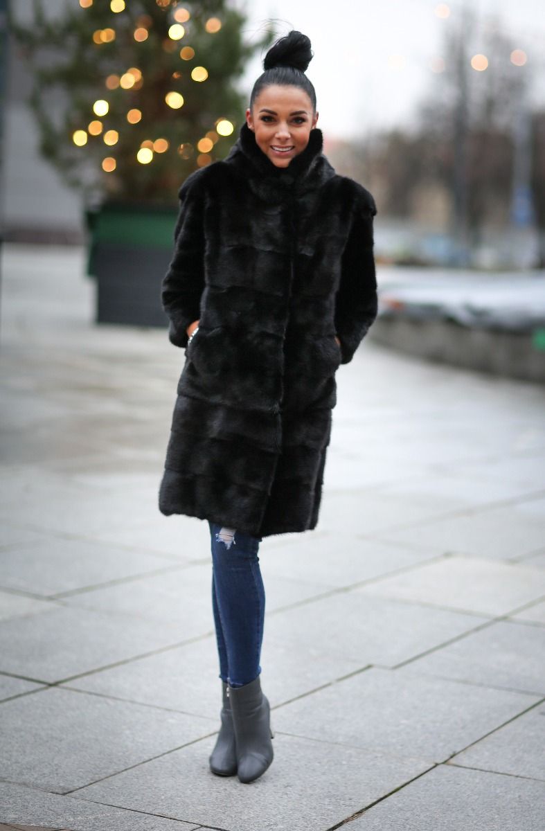 Mink fur coat in brown