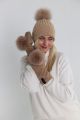 Wool mittens with fox fur pompoms in beige